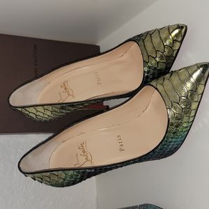 AquariumPython heels